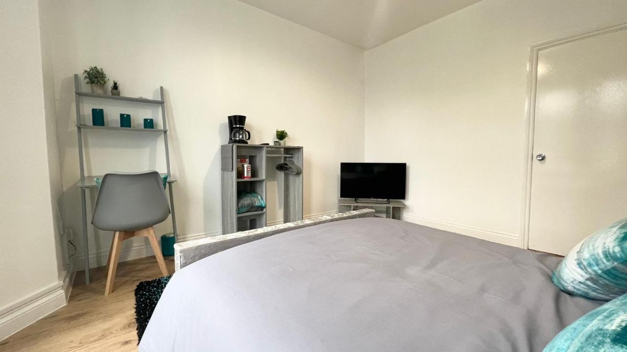 Cosy Private Studio In London Lägenhet Plumstead  Exteriör bild